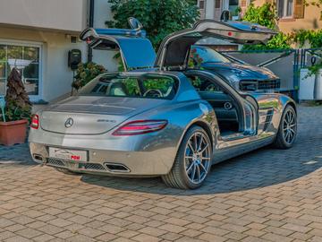 صورة مصغرة 12 لـ 2012 Mercedes-BENZ SLS AMG