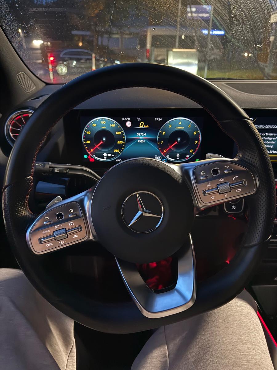 Mercedes-Benz GLA 4MATIC AMG Line, миниатюра 7
