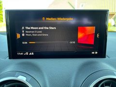 Fahrzeugabbildung Audi Q2 1.5 TSI Sport LED SHZ PDC VIRTUAL NAVI
