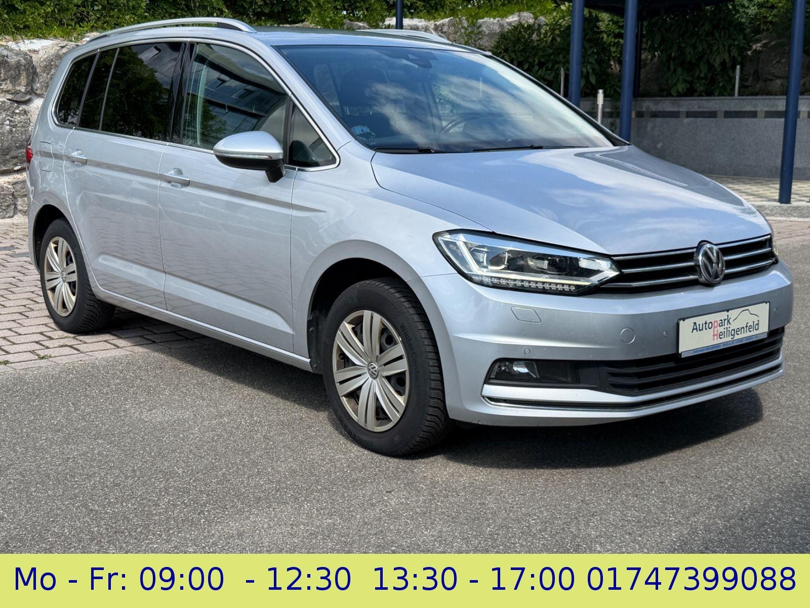 Volkswagen Touran 2.0 TDI DSG Highline Navi RCam LED Side