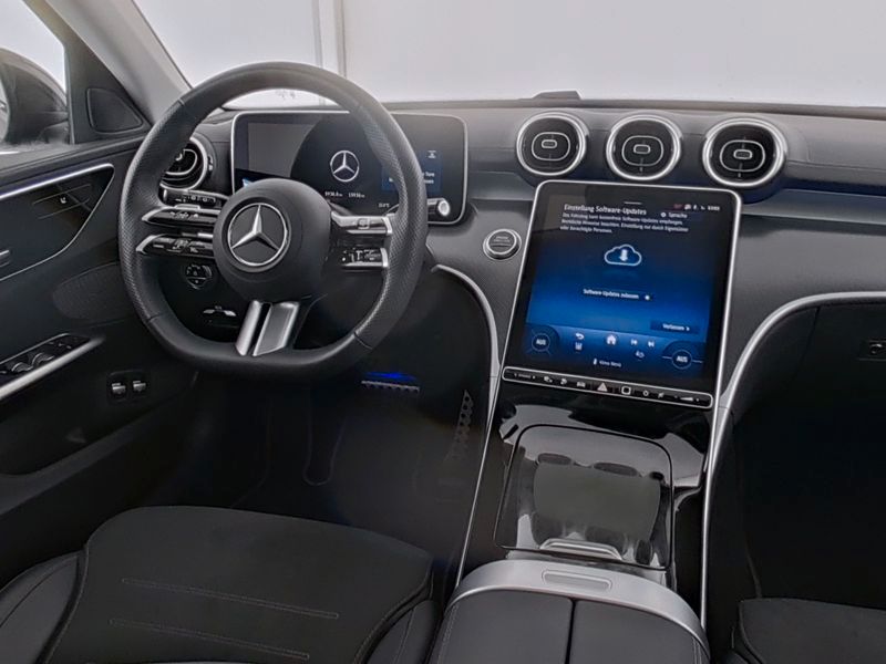 Fahrzeugabbildung Mercedes-Benz C 300 e T AMG+AHK+PANO+NIGHT+360°+4xSHZ+ROLLO+++