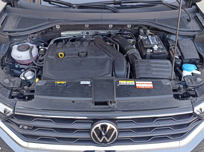 Fahrzeugabbildung Volkswagen T-Roc 1.5 TSI Sport DSG R-Line
