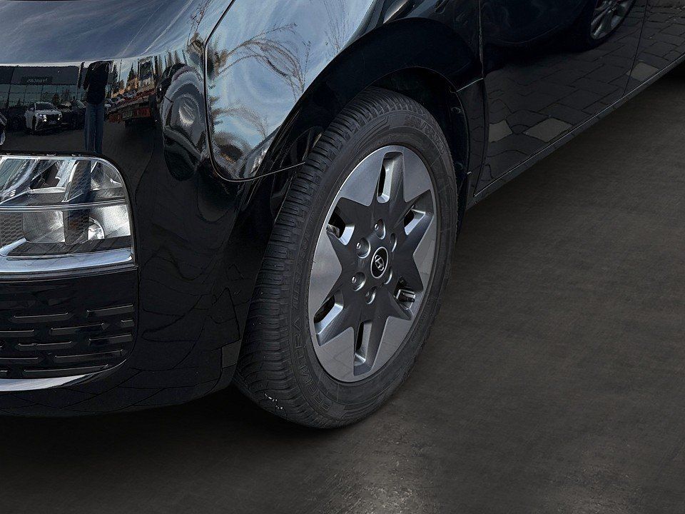 Fahrzeugabbildung Hyundai Staria 2.2 CRDi Prime 4WD (9-Sitzer) Staria 2.2