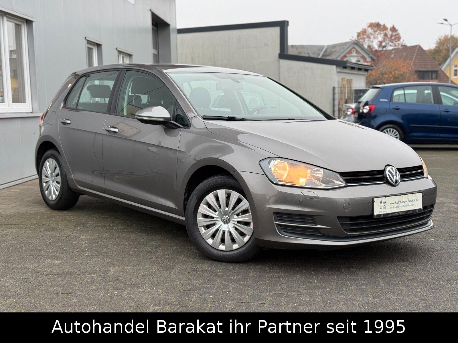 Volkswagen Golf VII Lim. 1.6 TDI BMT 2.Hand SHZ PDC Euro5