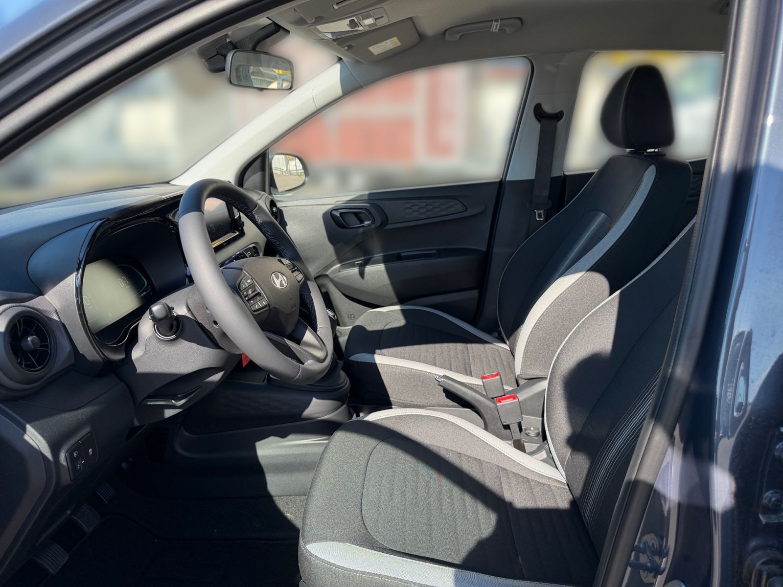 Fahrzeugabbildung Hyundai i10 1.0 Trend Navi Kamera Sitzheizung