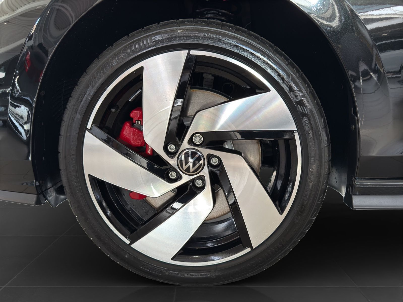 Volkswagen Golf - Bild 7