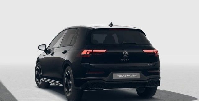 Golf R-Line eTSI DSG hauseigenes Sondermodell