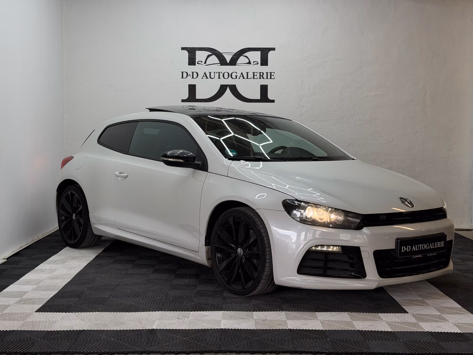 Volkswagen Scirocco R Schale|Pano|JP-328Ps|Klappen-AGA|DCC|