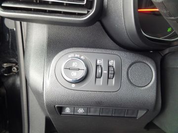 Bild 20 Opel Combo Life 1.5D Elegance PDC+Kam SHZ LHZ Navi-Ap