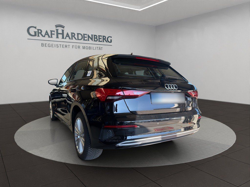Audi A3 Sportb. 40 TFSI S tronic advanced Navi Pano imagem 2