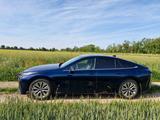 Toyota Mirai FCEV Executive Executive - blaue Toyota Mirai