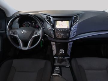 Hyundai i40 cw blue Trend 1.6 GDI LED Navi