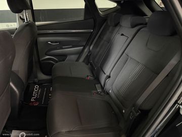 Hyundai TUCSON - 11