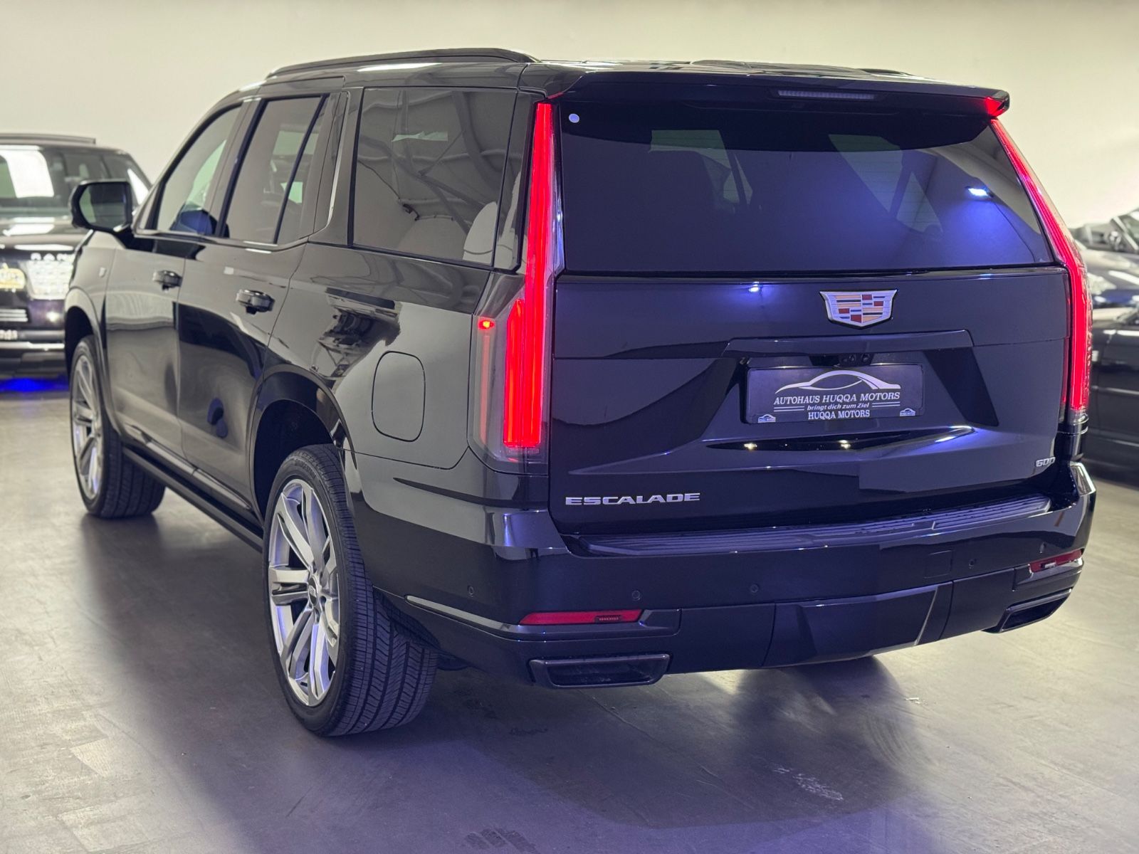 Cadillac Escalade 6.2l Platinum Sport/BRAND NEW/24" imagem 3