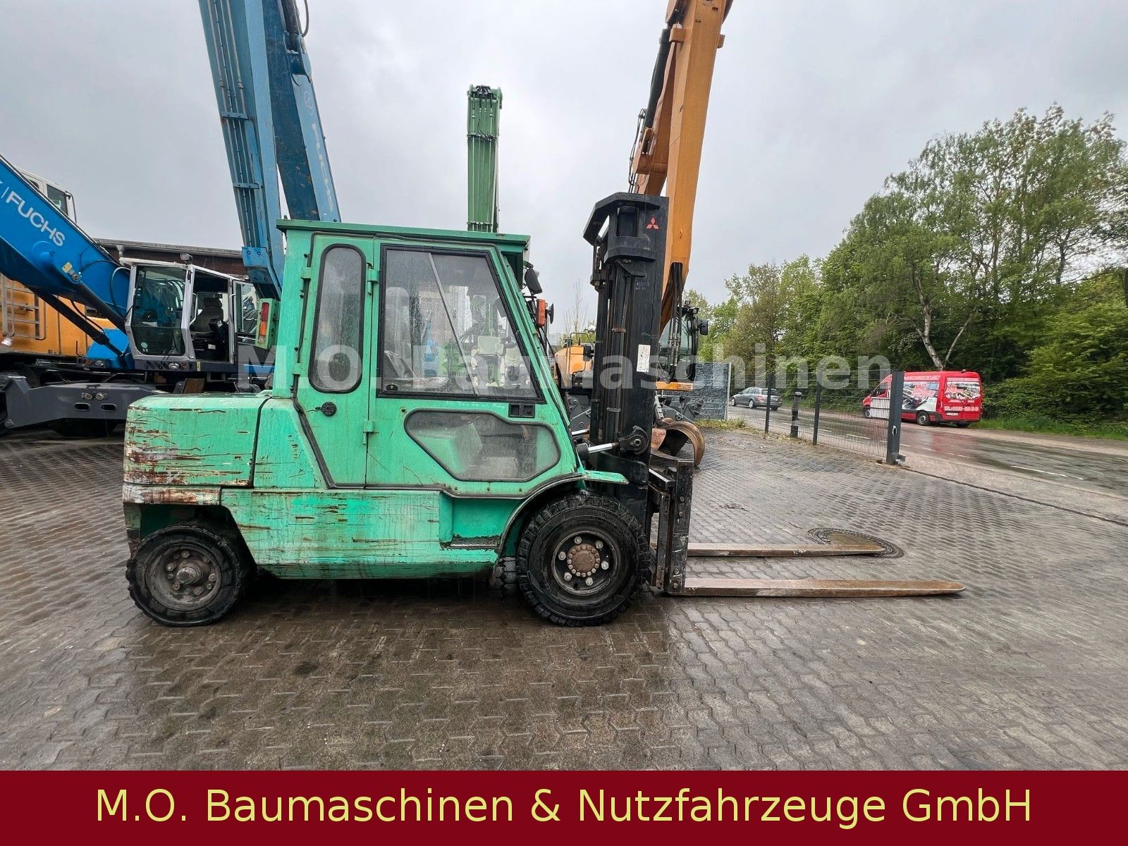 Fahrzeugabbildung Mitsubishi FD 50 K -2 / 5t / 3,80 m / Duplex / SS