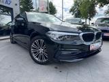 BMW 520d Touring Aut. Sport Line *DisplayKey/STHZ* - gebrauchte BMW 520 aus dem Jahr 2019