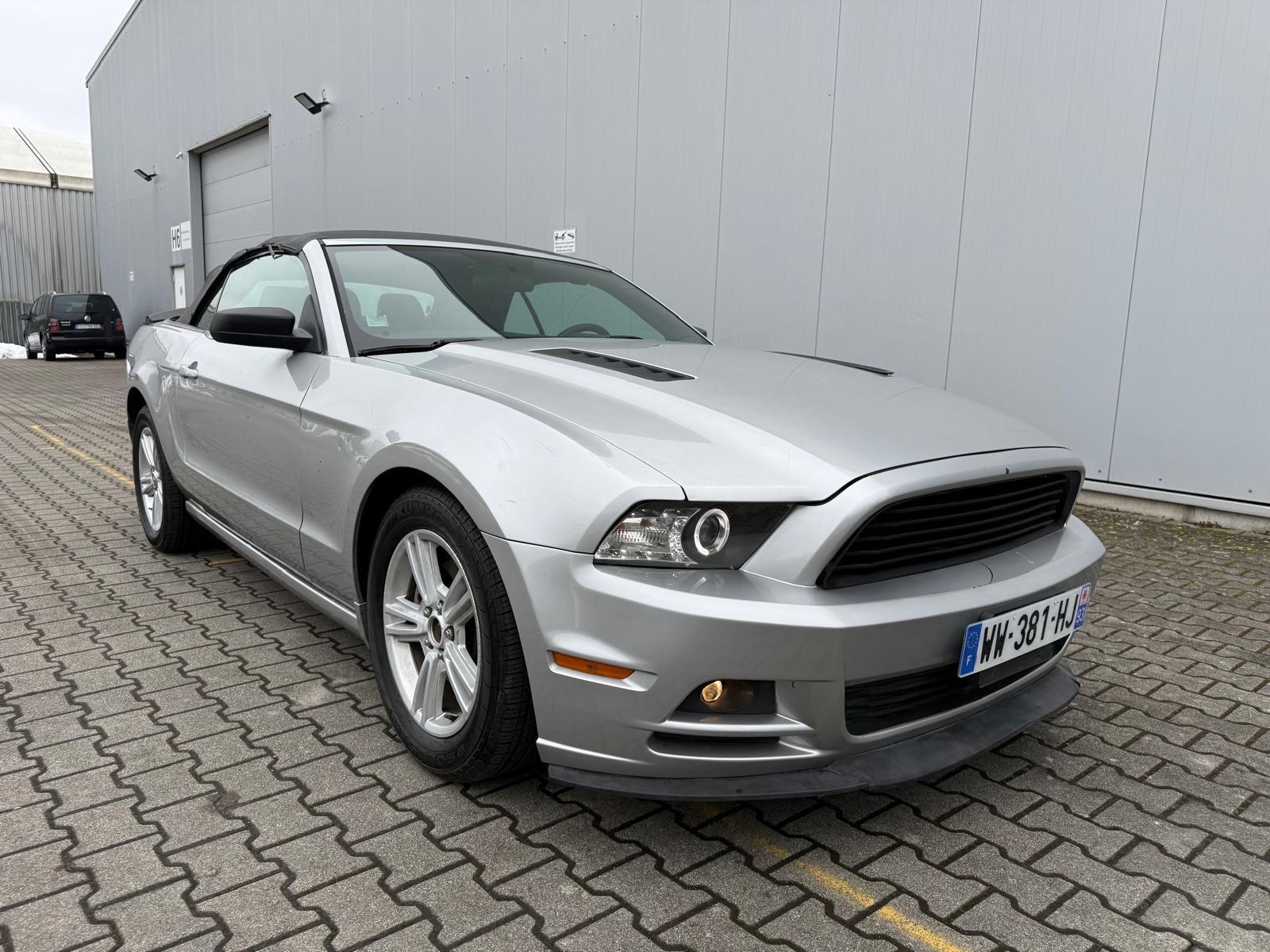 Ford Mustang  3,7 V6 Cabrio Automatik Xenon