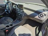 Mercedes-Benz A 180 BlueEfficiency Style AHK NAVI PDC BIXENON - Mercedes-Benz A 180: Blueefficiency