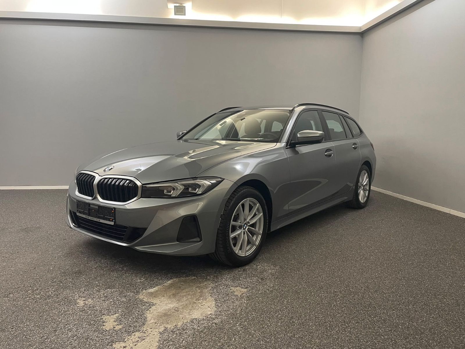 BMW 320d T xDrive Shadow-Line WIDE*LED*CARPLAY*TOP