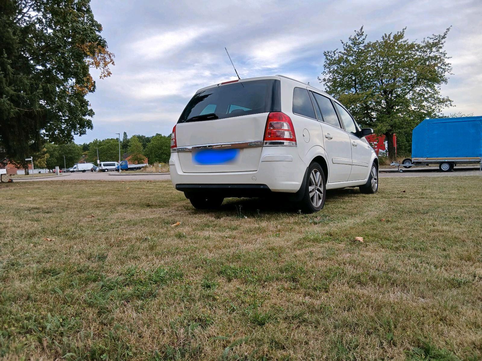 Opel Zafira 2008 — photo 7
