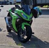 Kawasaki Ninja 300 - KAWASAKI NINJA 300
