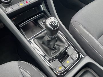 Skoda Karoq 1.0 TSI Drive *2XPDC*4XSHZ*AHK*LED* ALU