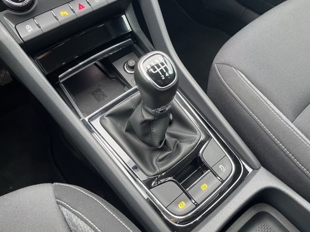 Skoda Karoq 1.0 TSI Drive *2XPDC*4XSHZ*AHK*LED* ALU