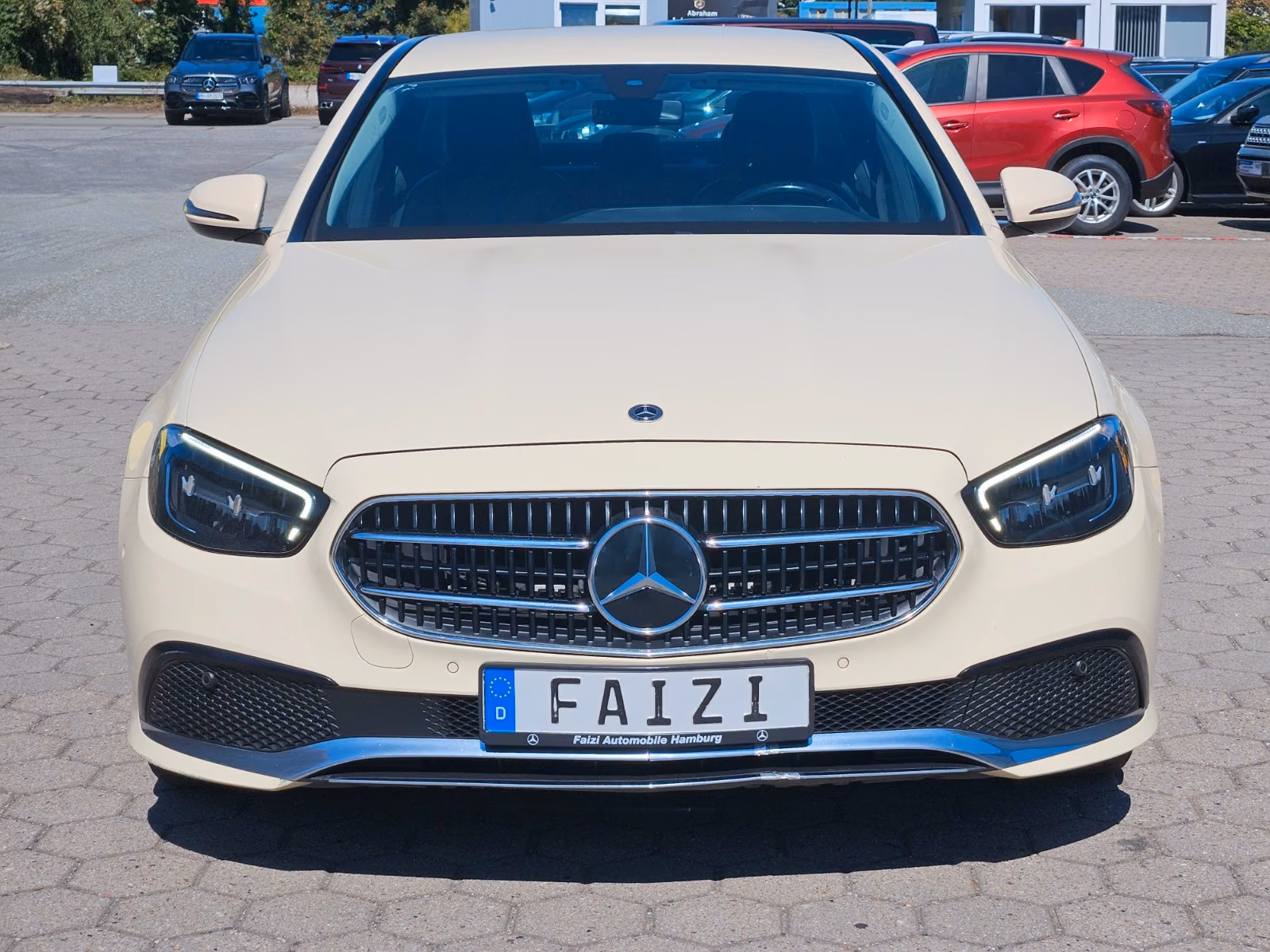 Mercedes-Benz E 200 d Avantgarde Widescreen Navi Kamera PDC