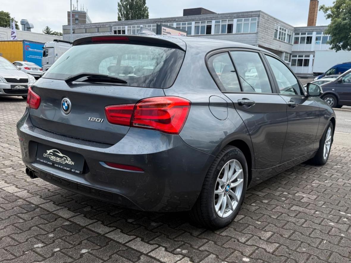 BMW 120i Lim 5-trg. Advantage +STEUERKETTE NEU+