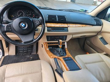 BMW X5 - 10