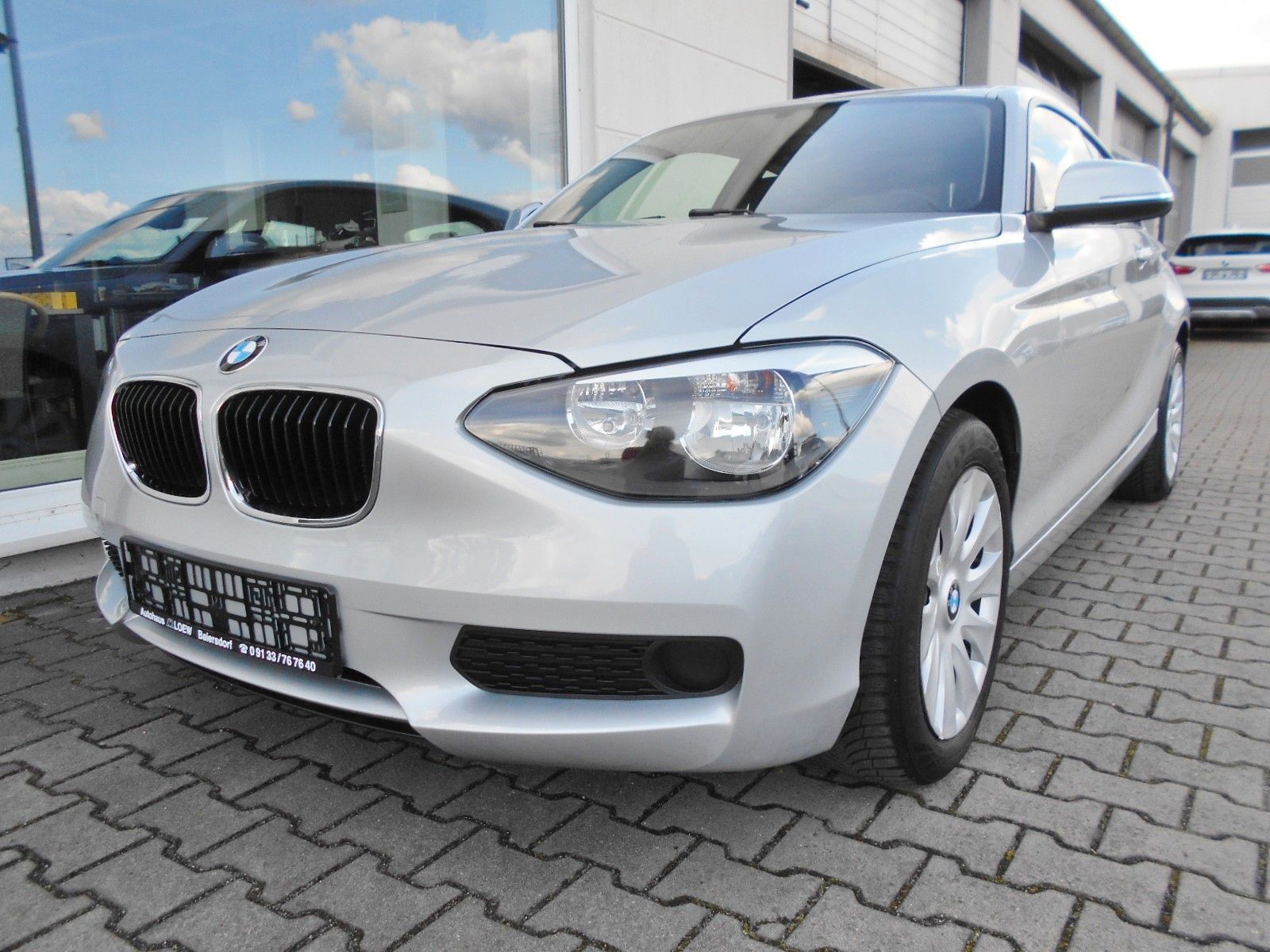 BMW BMW 114i F21 -KLIMA-SITZHEIZUNG-PDC-SPORTLENKRAD-.