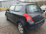 Suzuki Swift Fließheck Diesel  3-Türer 1.3 DDiS Club - Suzuki Swift: Türer