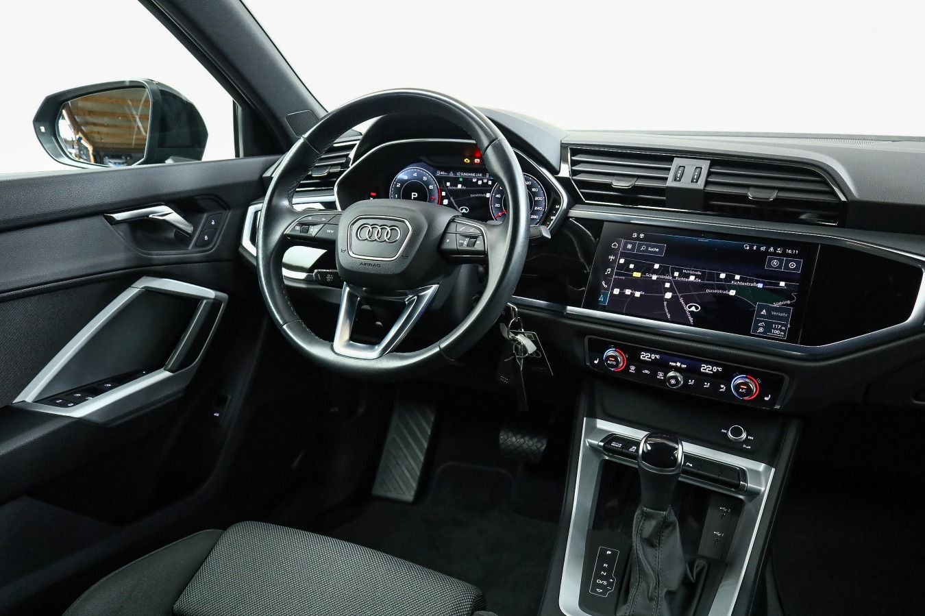 Audi Q3 Sportback S line 40 TFSI qu. Assist, Navi, So foto 12