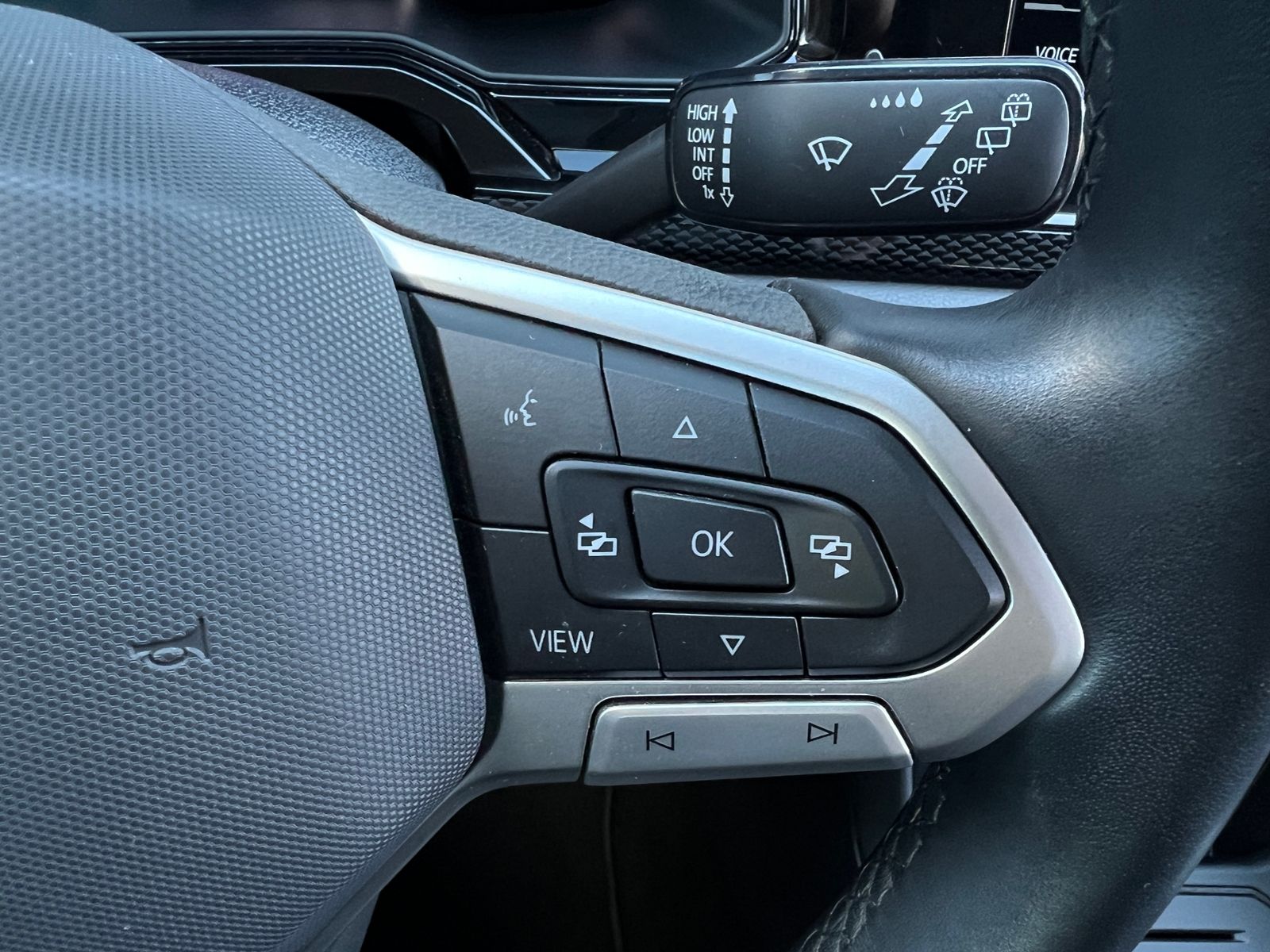 Fahrzeugabbildung Volkswagen Polo 1.0 TSI Life *AppConnect, Sitzheizung, ACC*