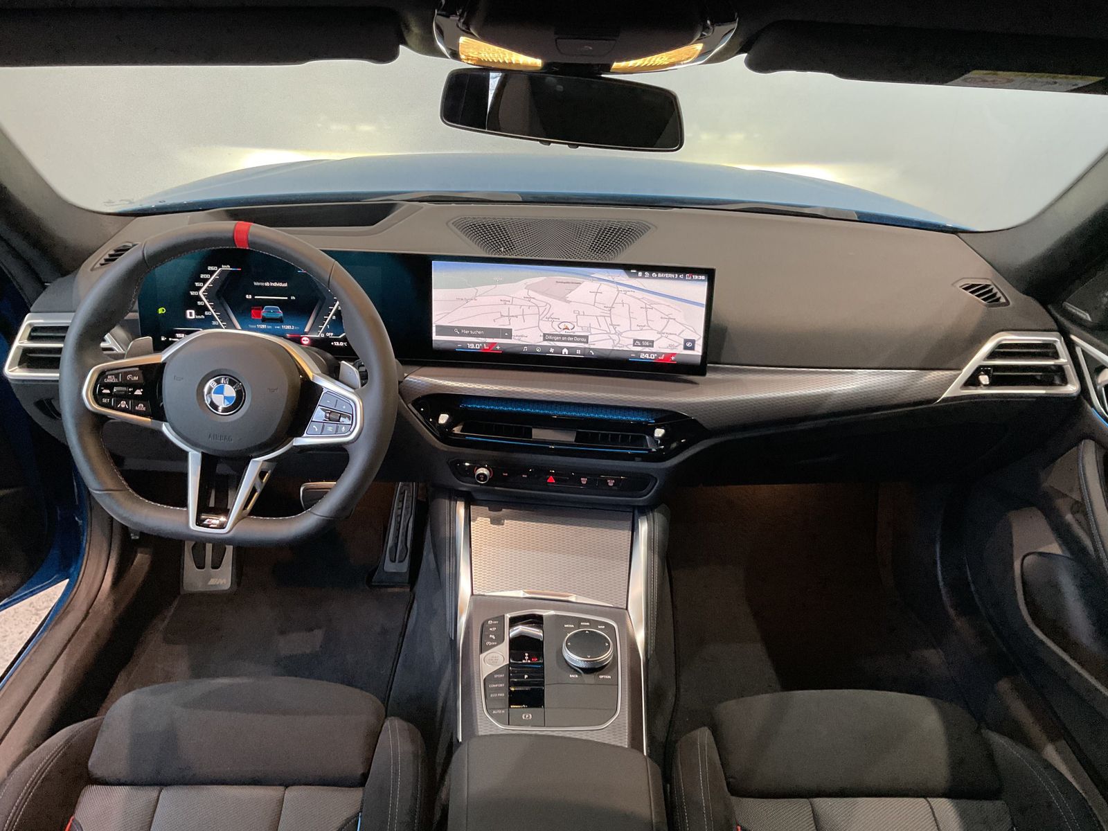 Fahrzeugabbildung BMW M440i xDrive M Sportpaket Pro, Standheizung, HKS