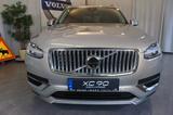 Volvo XC90 Plus Bright Recharge Plug-In Hybrid AWD - silberne Volvo XC90