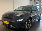 Hyundai KONA Trend 64kWh|SOH97%|Garantie04/30|Wärmep|11k - graue Hyundai KONA Elektro
