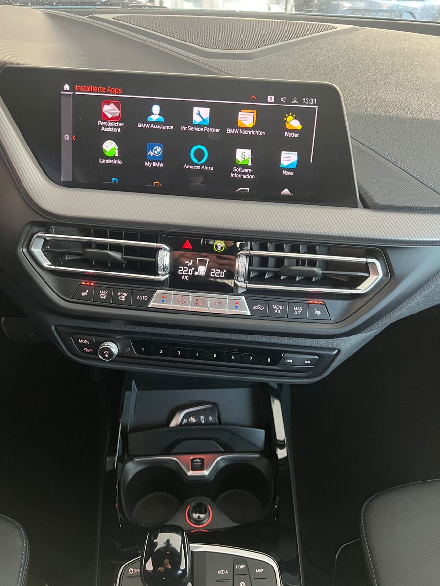Fahrzeugabbildung BMW 2 Gran Coupe 220 d xDrive M Sport *SONDERLACK*