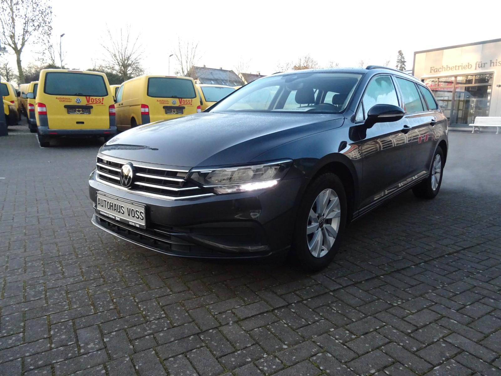 Volkswagen Passat Variant Basis aus 1. Hand