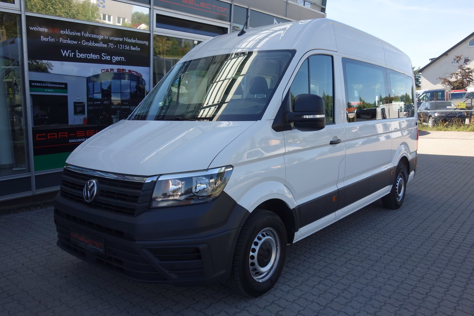 Volkswagen Crafter 35 Kombi L2H2 9SITZER/AHK/KAM/NAVI/KLIMA