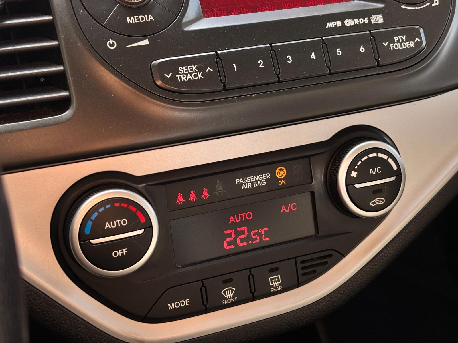 Kia Picanto Spirit | Wenig KM