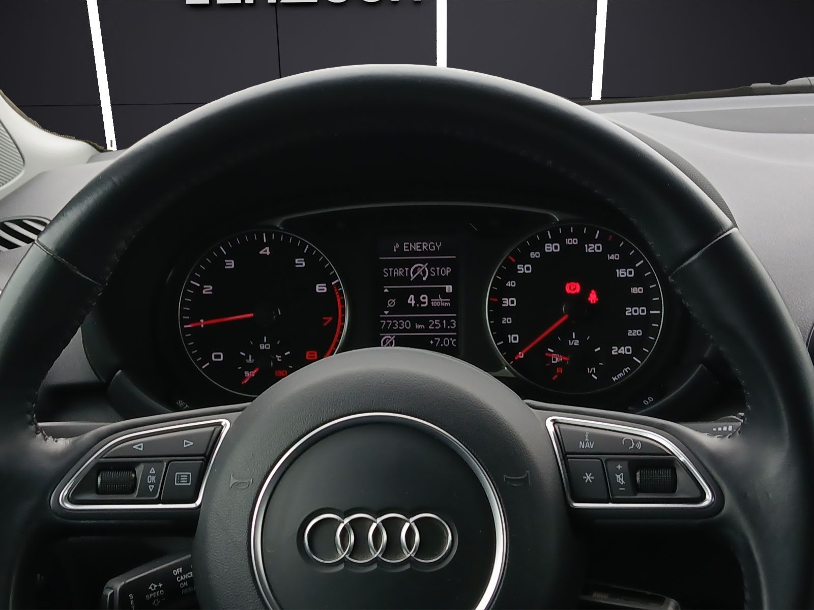 Fahrzeugabbildung Audi A1 Sportback TFSI sport Xenon GRA PDC SH