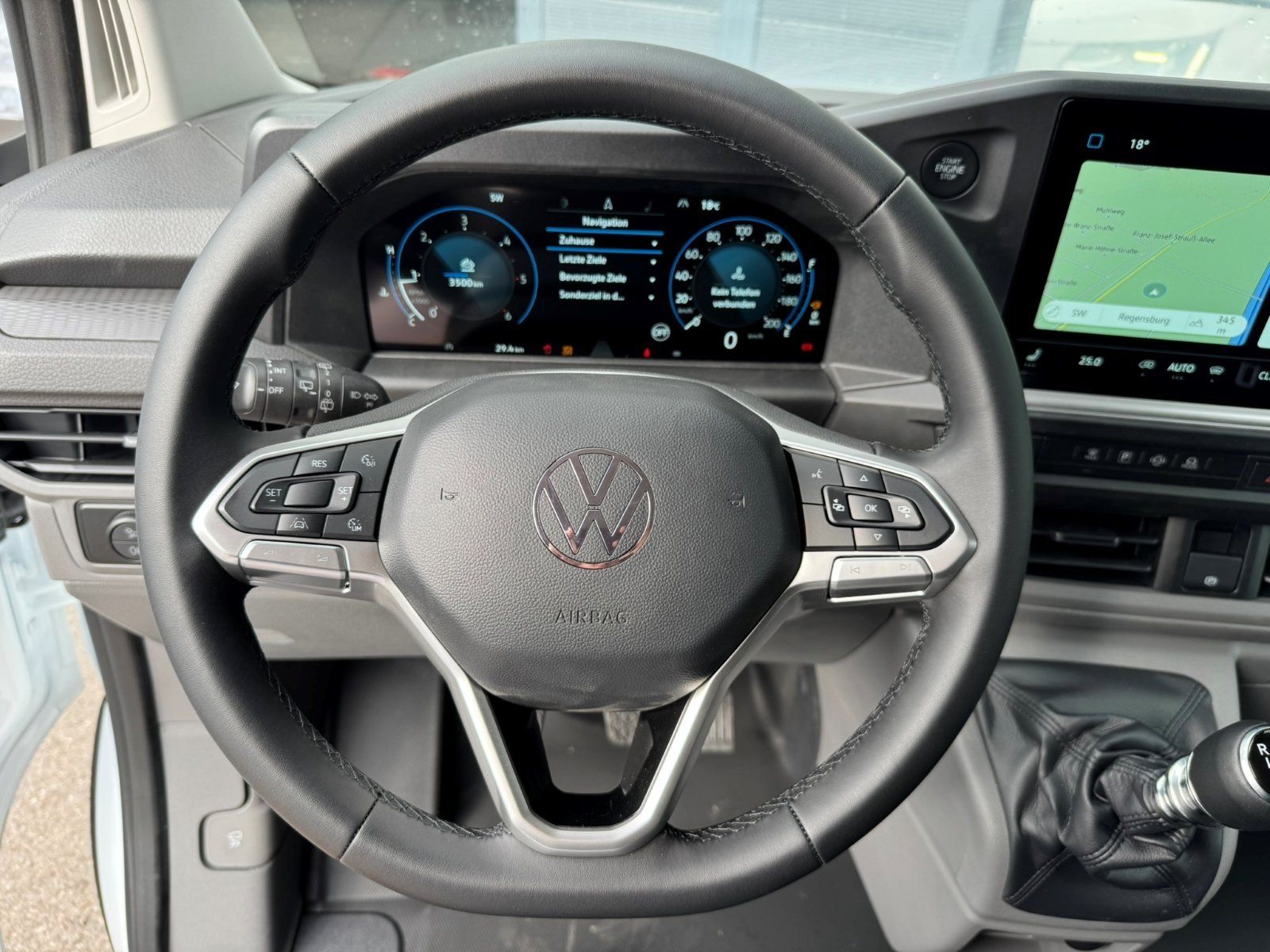 Volkswagen T7 Transporter - Bild 8