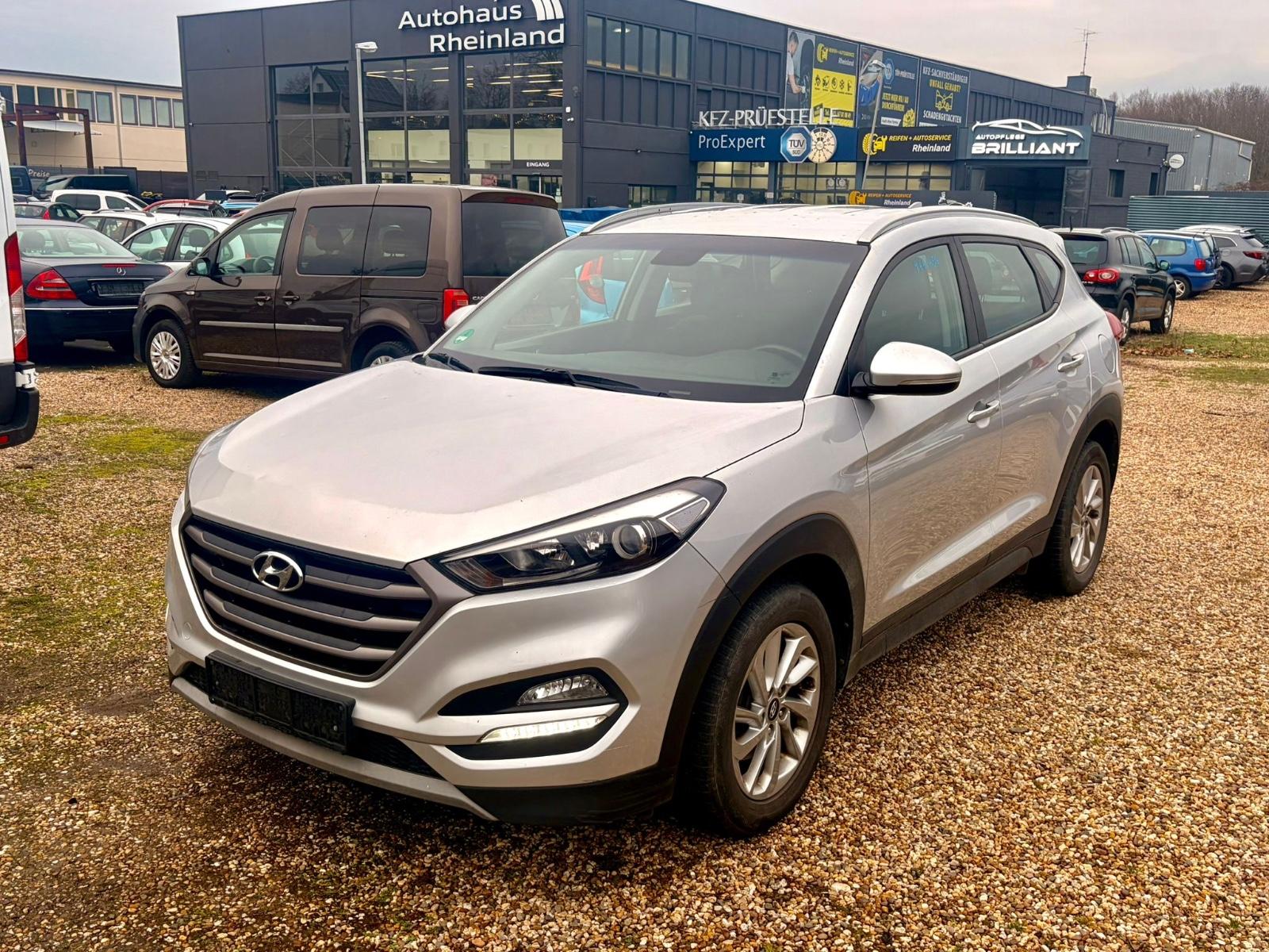 Hyundai Tucson. Euro 6 / Automatik / Navigation
