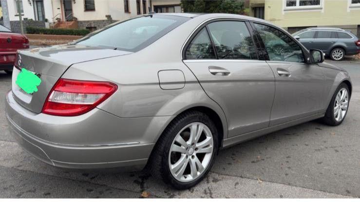 Mercedes-Benz C 180