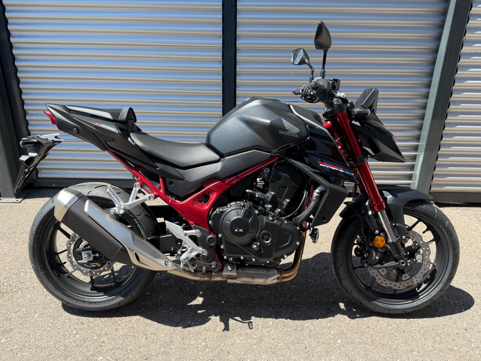 Honda CB750 HORNET / MY 2026 / AKTION "SUMMER DEAL"