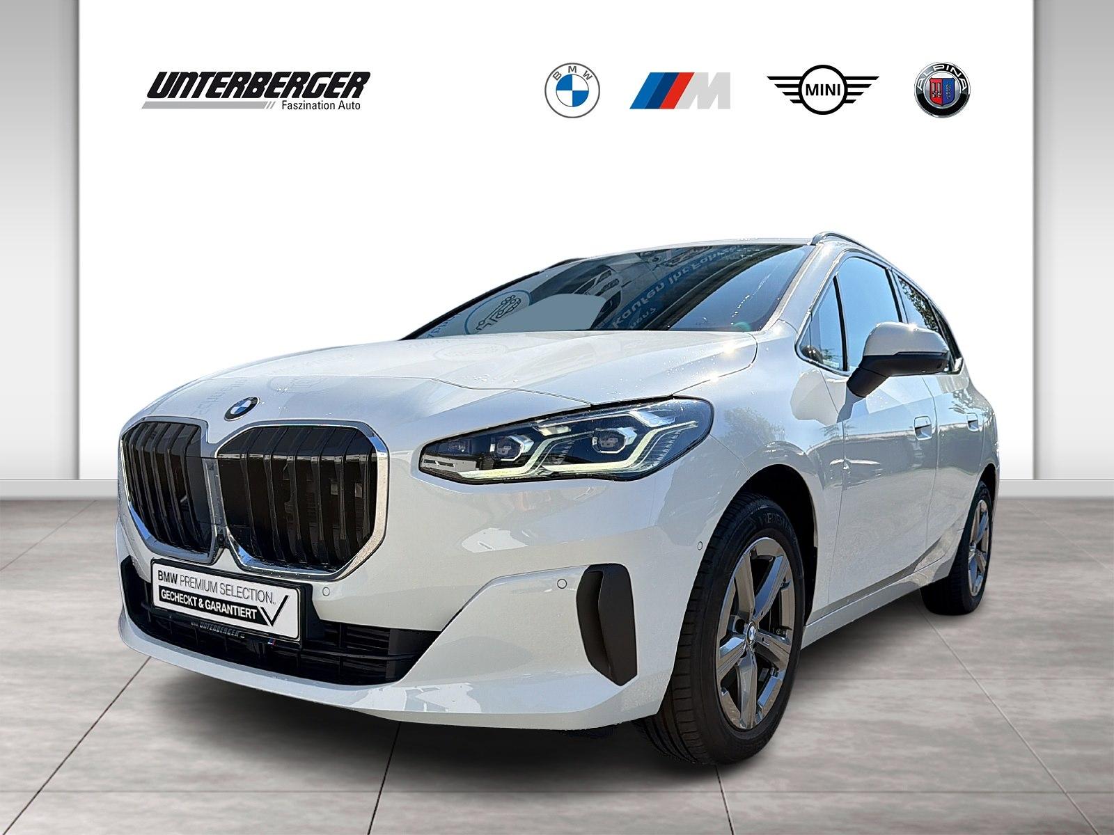 BMW 220i Active Tourer AHK HUD LED SHZ RFK PDC