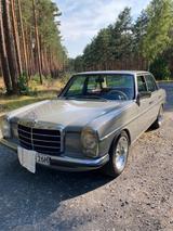Mercedes-Benz 200 - gebrauchte Mercedes-Benz 200 aus dem Jahr 1975