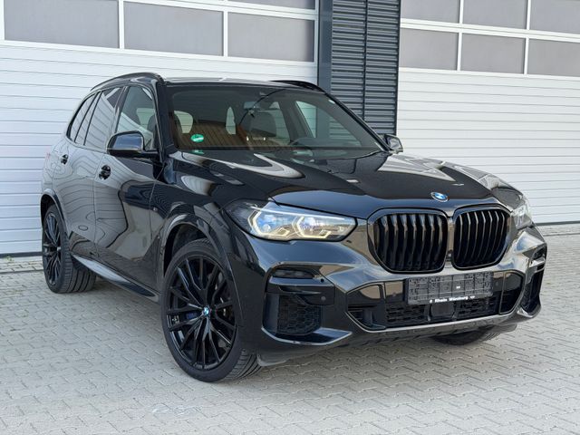 BMW X5 M50i*AHK*B&amp;W Sound*Pano*Laser*DAProf*