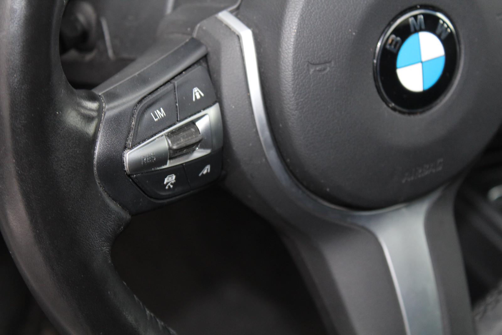 BMW 330d M-SPORTPAKET GT+PANO+KAMERA+HUD+LEDER+H&K